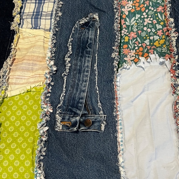 Hand Made Rag Quilt - Picture 2 of 8